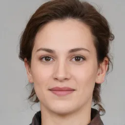 Перетяжка подлокотников кресла
